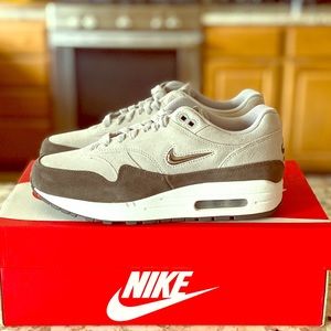 Women Nike Air Max 1 Premium SC